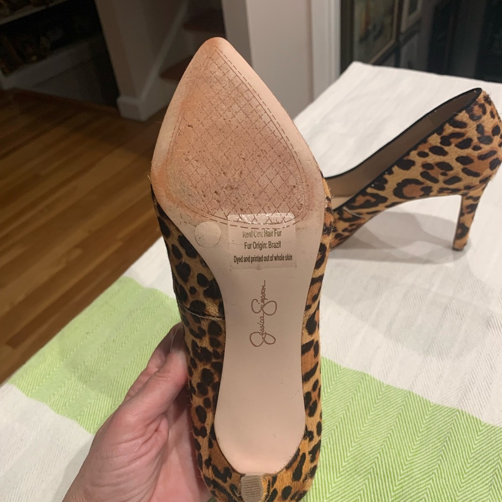 Jessica Simpson Carpena leopard print calf hair pumps - Picture 6 of 7